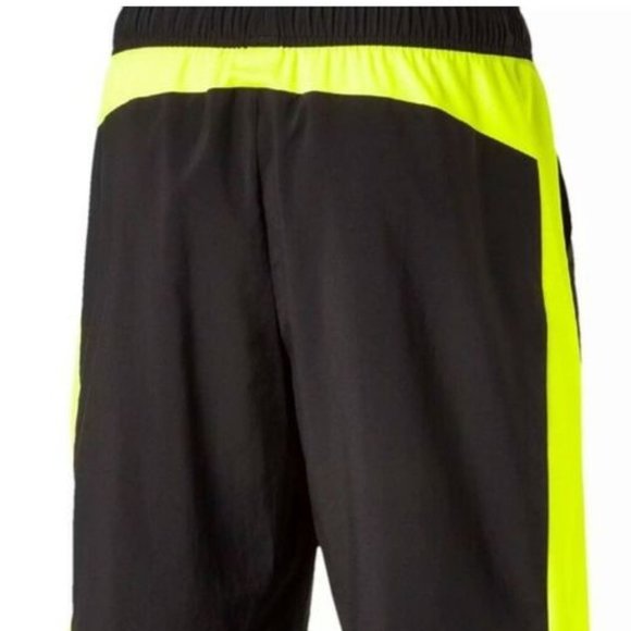 PUMA TECHSTRIPE STRETCH SHORTS 10 INCH - BNWT - Picture 4 of 8